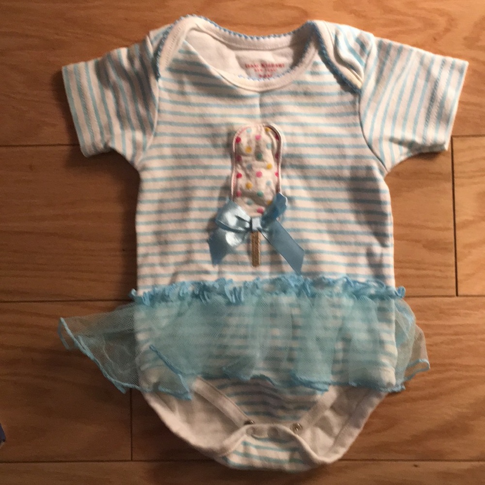 Four fun outfits for 3-6 months girl